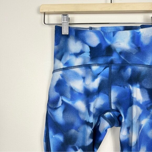 Lululemon Train Times Crop 17" Mini Blush Blossom Alpine White Midnight Navy 4 - Picture 6 of 9